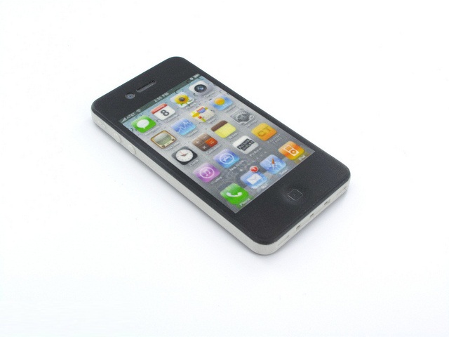 The iPhone 4 As an Entry Level Contract Phone