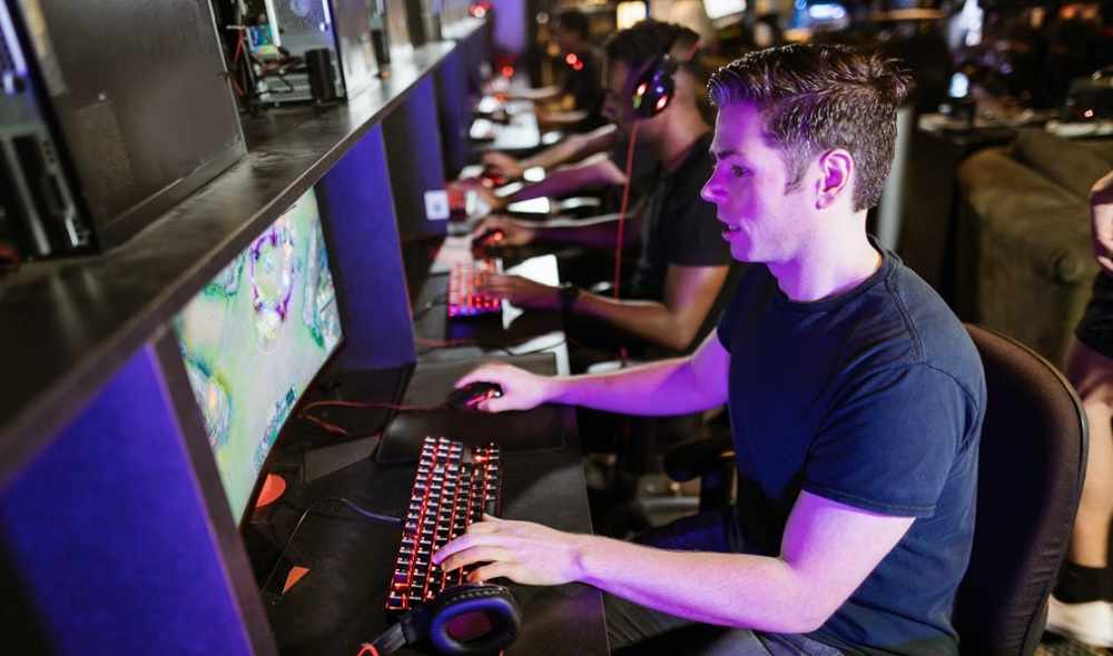 Professional Gamers Professional Gamers