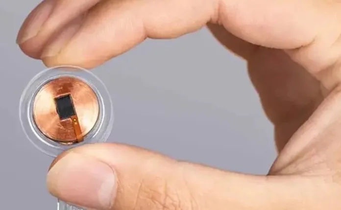 A Neuralink brain chip